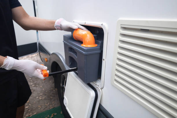 Best Luxury portable toilet rental  in Westland, MI